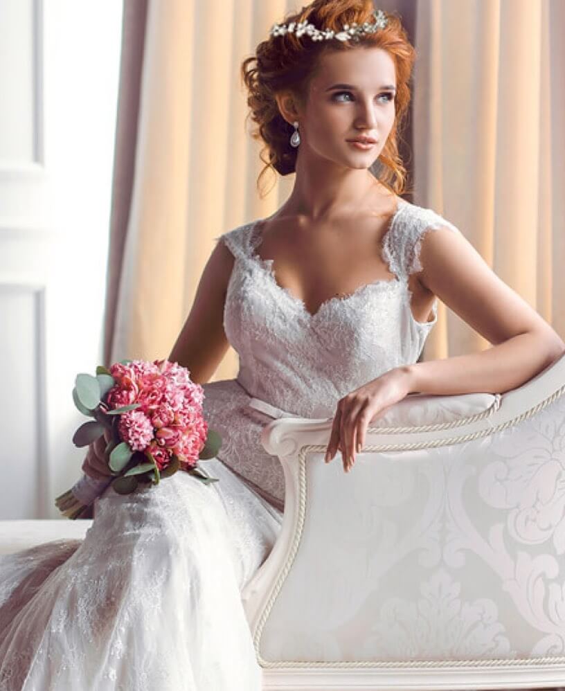 Bride wearing Stephanie Leigh Bridal accessories